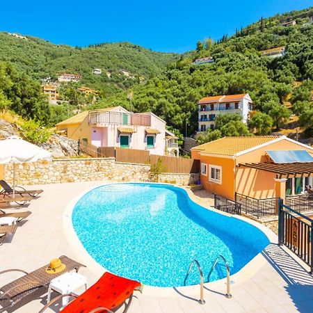 Villa Konstantinos Katávolos Eksteriør bilde
