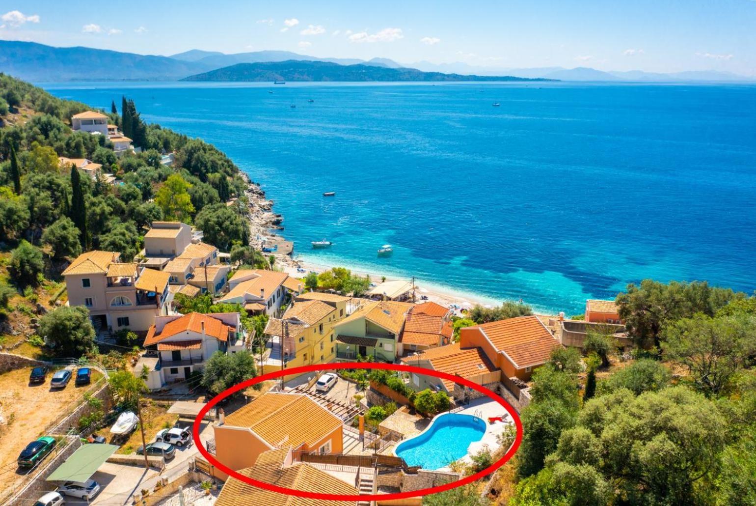 Villa Konstantinos Katávolos Eksteriør bilde